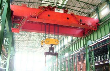 Casting Metalurgy Overhead Crane v jeklarski delavnici